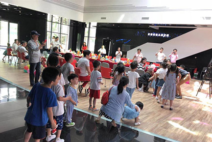 今年六一兒童節(jié)，我們這么過(guò)